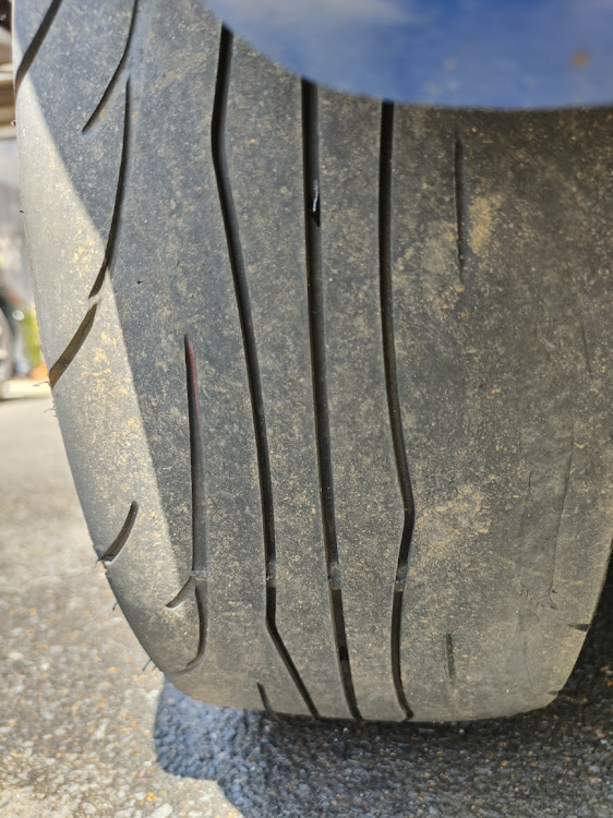 AZ-1の165/50R15・ルマンV・タイヤ・洗車に関するカスタム事例の投稿画像2枚目