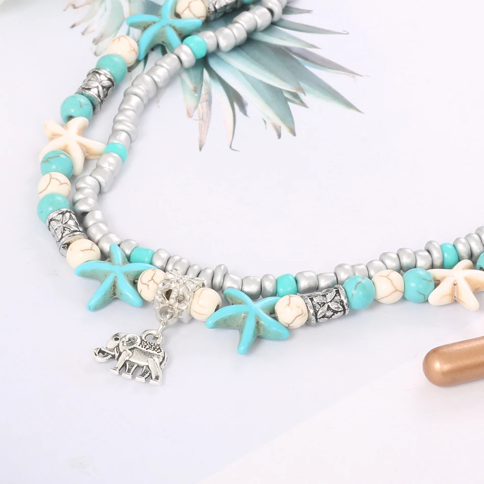 Strand-Fußkettchen mit Seeschildkröten-Anhänger, Seestern und Türkis, ideal für einen sommerlichen Strand-Look. Ein stilvolles Accessoire.
