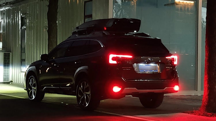 レガシィ アウトバックのルーフボックス・THULE・過去picに関するカスタム事例の投稿画像9枚目