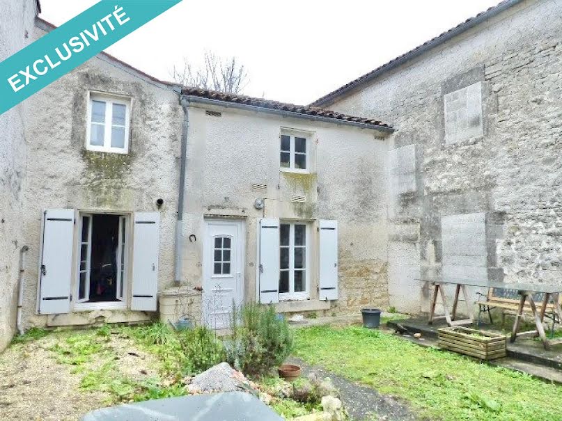 Vente maison 3 pièces 75 m² à Jarnac (16200), 119 600 €