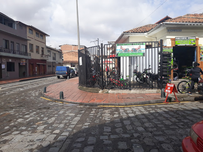 Opiniones de Sindicato de Choferes Profesionales del Cantón Girón en Cuenca - Escuela