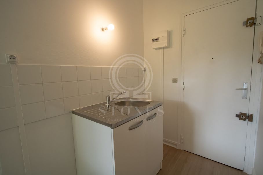 Vente appartement 1 pièce 13 m² à La Celle-Saint-Cloud (78170), 79 000 €