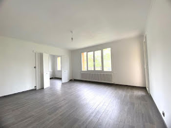 appartement à Aubergenville (78)