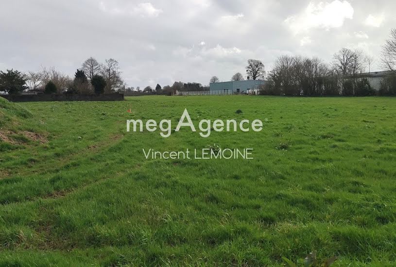  Vente Terrain à bâtir - 1 610m² à Saint-Hilaire-du-Harcouët (50600) 