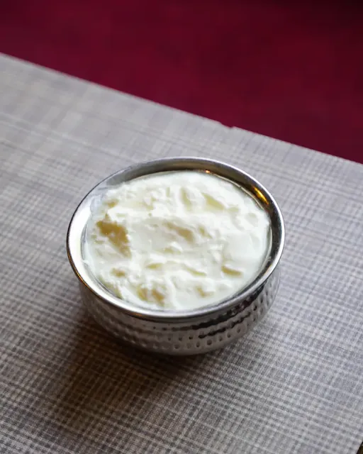 Dahi Plain