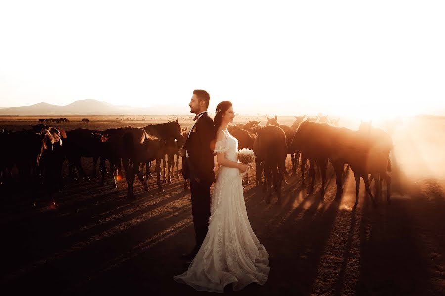 Photographe de mariage Bekir Işık (bekirisik). Photo du 22 décembre 2021