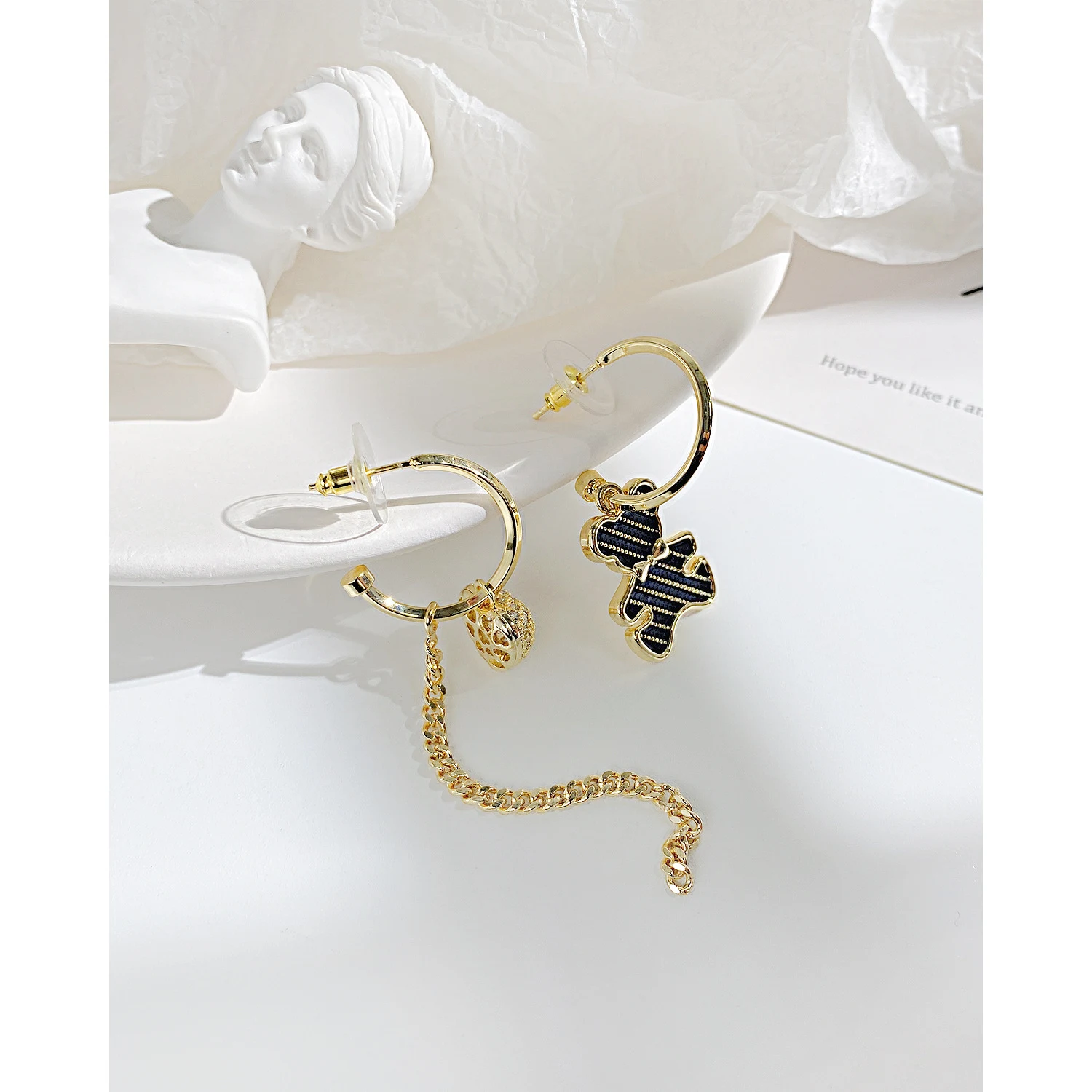 Title 3, High-end Temperament Love Bear Oorbellen Mode V...