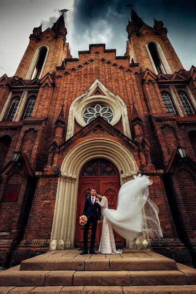 Wedding photographer Vladimir Andreev (andreevfoto24). Photo of 30 July 2019