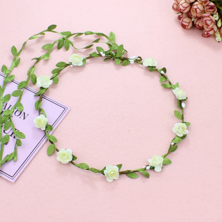 Bruidsbloemenkrans voor vakantie aan zee Hoofdbloem Reizen Bruiloft Haaraccessoire Bloemversiering Zomerse en Elegante Bruid.