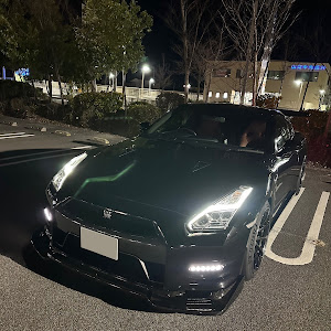 NISSAN GT-R R35