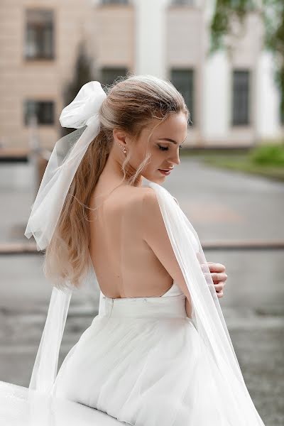 Wedding photographer Ekaterina Manaenkova (lapick87). Photo of 21 June 2021