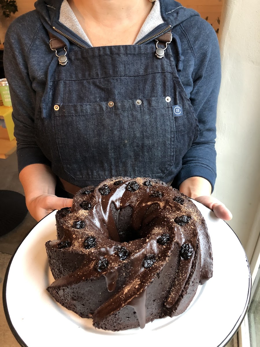 Gf Bundt cake