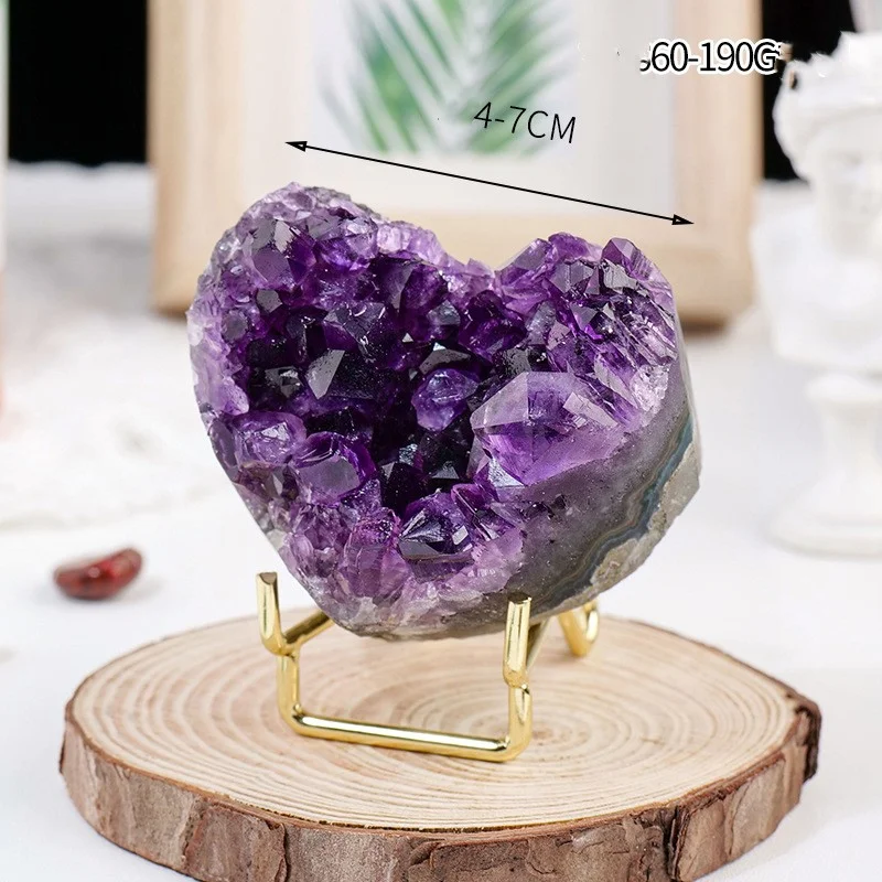 Décoration Amour avec grappe de cristaux d'eau violets, pièce brute en forme de cœur pour collection et décoration