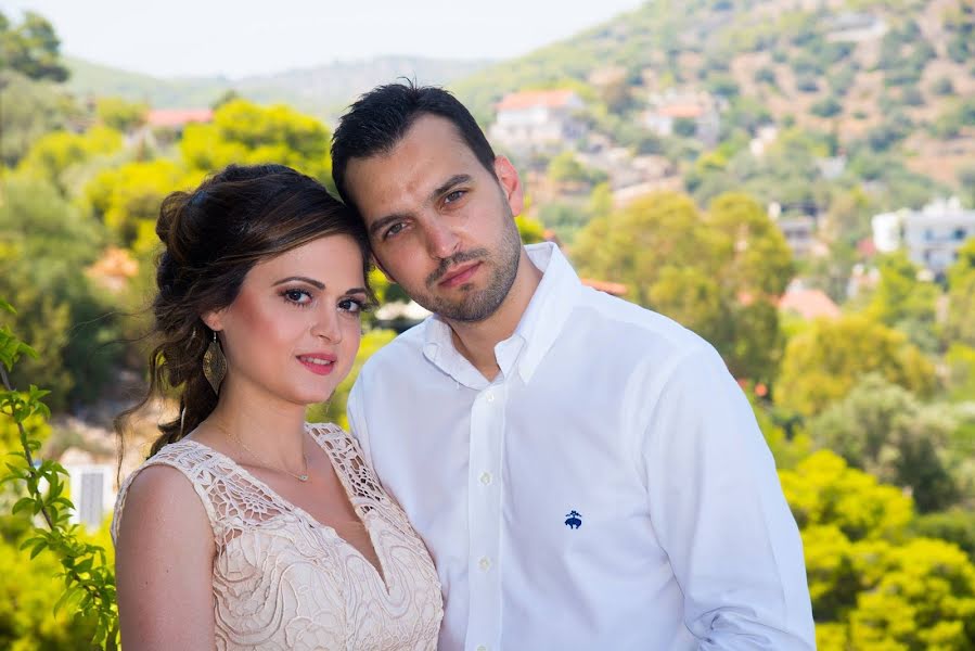 Wedding photographer Μαρια Μπουνταλη (boontalimaria). Photo of 19 June 2019