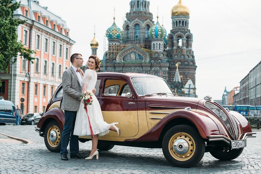 Fotógrafo de casamento Aleksandra Kudrina (girlweb). Foto de 21 de janeiro 2019