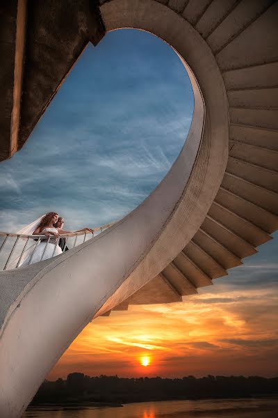 Fotógrafo de bodas Tomek Fryszkiewicz (tomfryszkiewicz). Foto del 18 de noviembre 2014