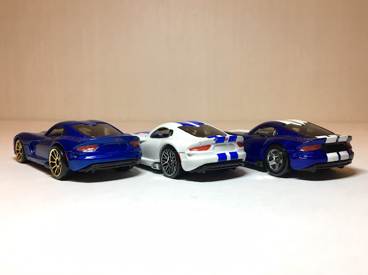 TAGさんが投稿したHotwheels・ホットウィール・バイパー・リペイント・ダッジに関するカスタム事例の投稿画像3枚目