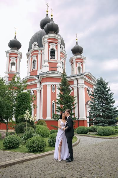 Fotografo di matrimoni Cristina Melenciuc (cristinamelenciu). Foto del 9 marzo