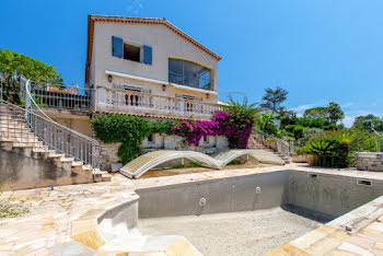 maison à Saint paul de Vence (06)