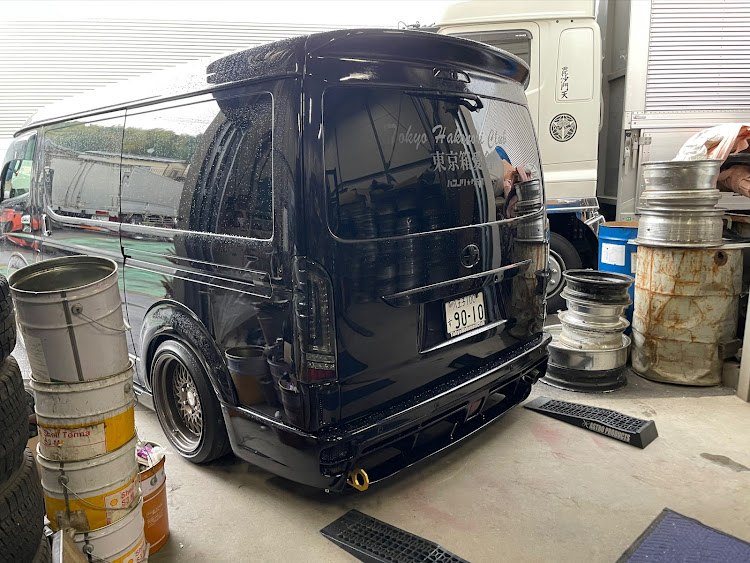 ハイエースバンの缶スプレー塗装・DIYに関するカスタム事例の投稿画像8枚目