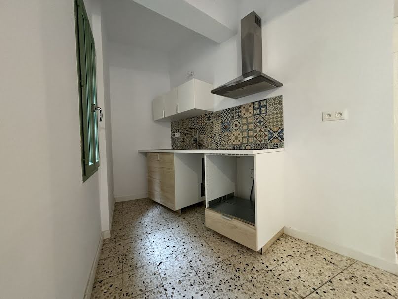 Location  appartement 2 pièces 41 m² à Pezenas (34120), 480 €