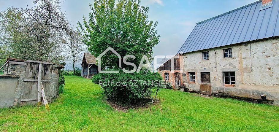 Vente maison 3 pièces 98 m² à Villosanges (63380), 128 000 €