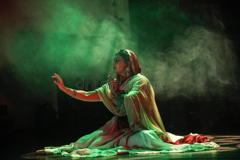 Kathak Dance Class in Kolkata 2