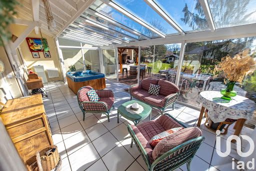 Maison avec jardin et terrasse 5