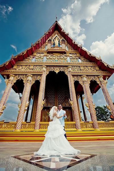 Wedding photographer Anton Gunchev (fotogroup). Photo of 12 December 2012