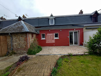 maison à Beaumont-le-Roger (27)