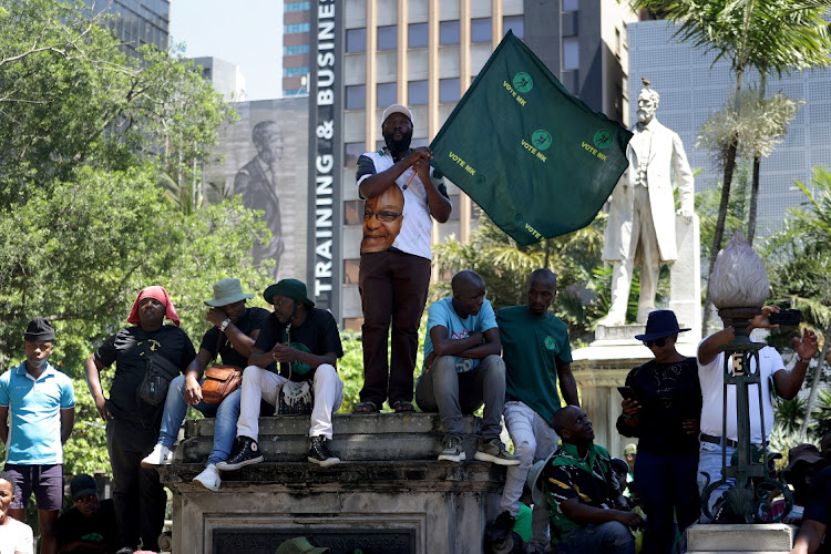 UMkhonto weSizwe party supporters marched to the Durban city hall in protest against the poor service delivery in eThekwini.