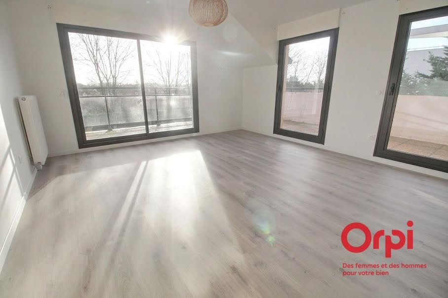 Vente appartement 3 pièces 65 m² à Montigny-le-Bretonneux (78180), 356 250 €