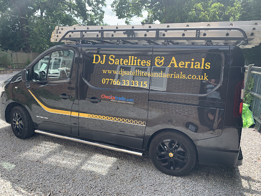 D J Van