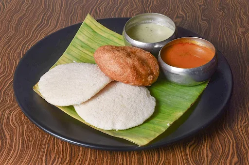 Idli [1 Piece] With Vada