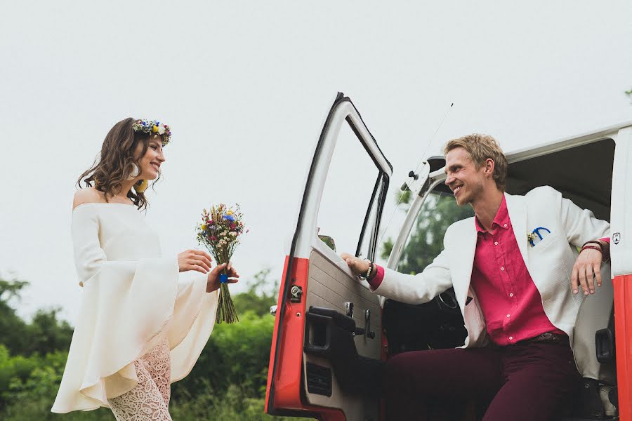 Fotógrafo de bodas Artem Vindrievskiy (vindrievsky). Foto del 21 de junio 2015