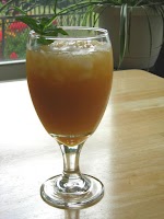 How To Make French Mint Tea was pinched from <a href="https://www.southernplate.com/how-to-make-french-mint-tea/" target="_blank" rel="noopener">www.southernplate.com.</a>