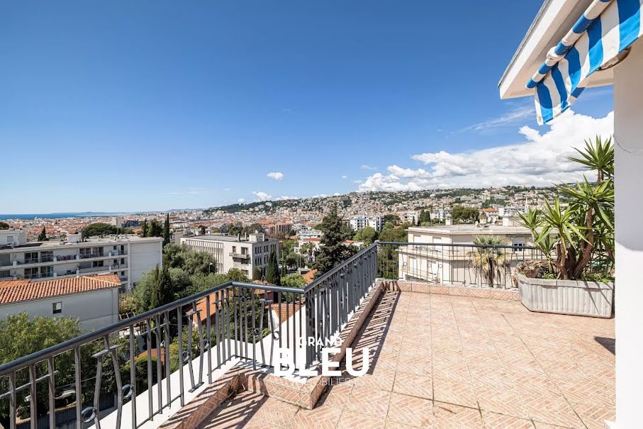 Vente appartement 3 pièces 82.69 m² à Nice (06000), 950 000 €