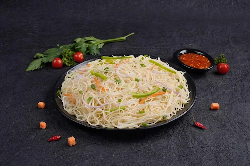 Veg Hakka Noodles