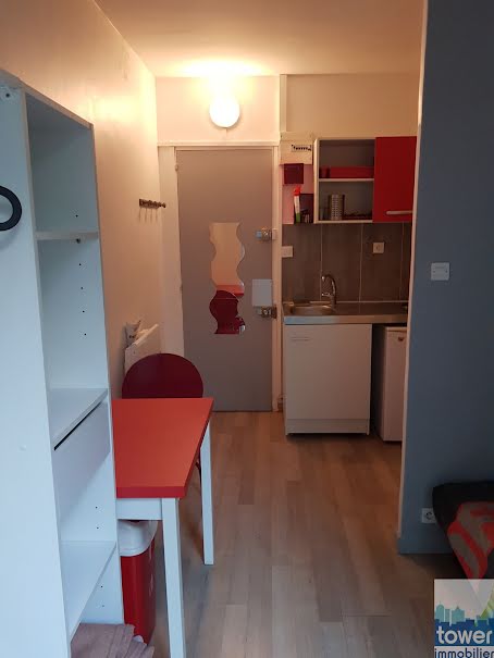 Vente appartement 1 pièce 9.8 m² à Marseille 8ème (13008), 50 000 €