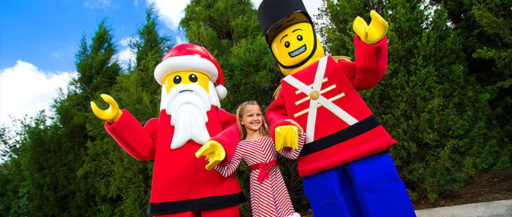 Meet LEGO Santa and LEGO soldier