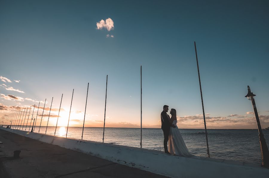 Fotógrafo de casamento Christos Leontis (christosleontis). Foto de 2 de março