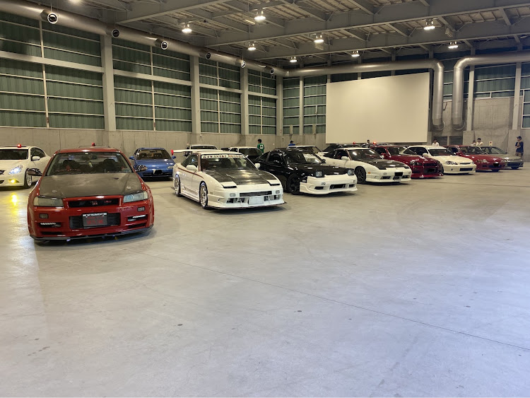 スカイラインの関西舞子サンデーミーティング・KRC×ER34に関するカスタム事例の投稿画像4枚目