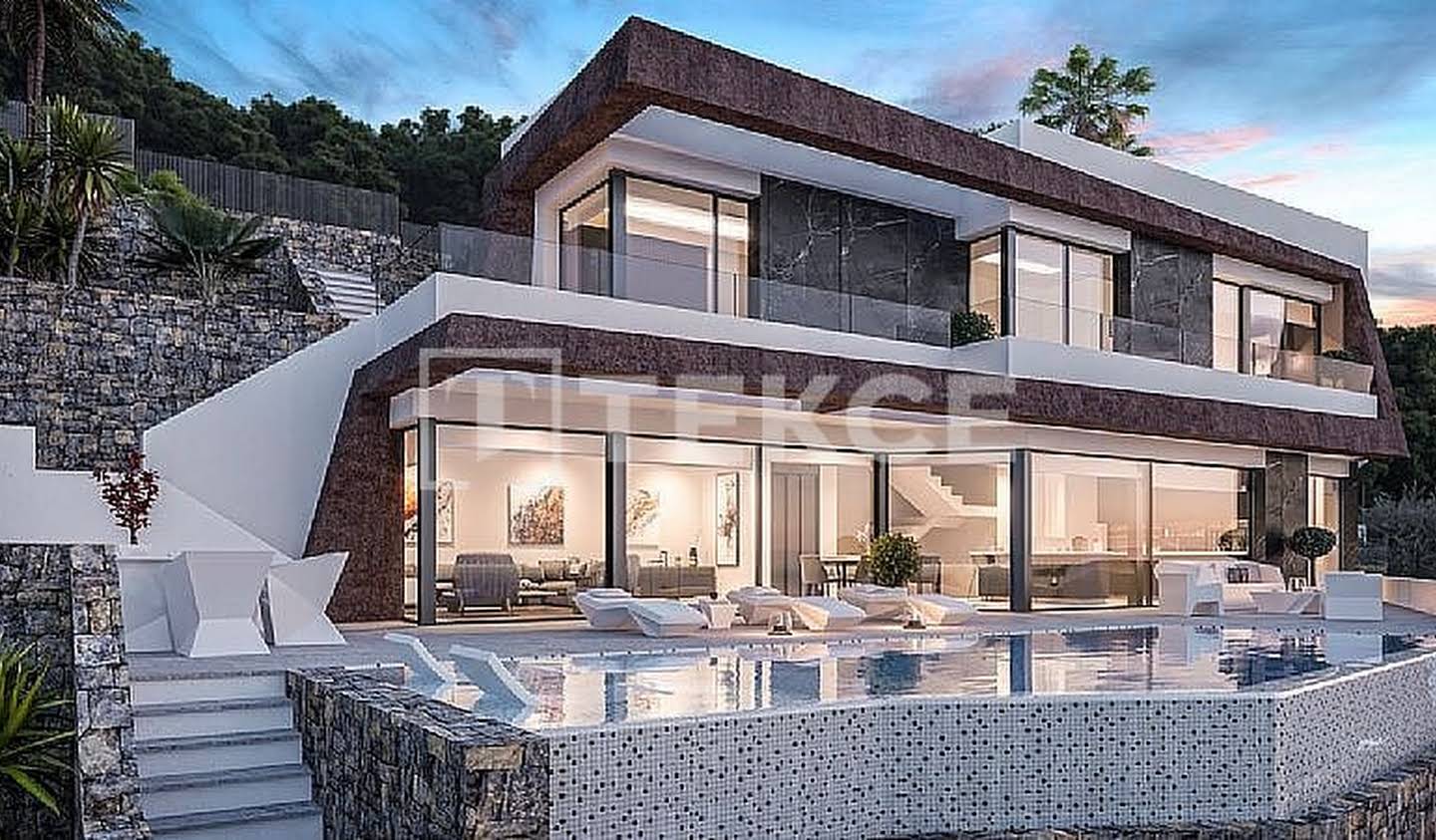 House with pool and terrace Alicante