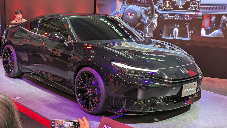 シビックの大阪オートメッセ2025・散財・限定トミカ・無限MUGEN・2月もよろしくお願いしますに関するカスタム事例の投稿画像4枚目