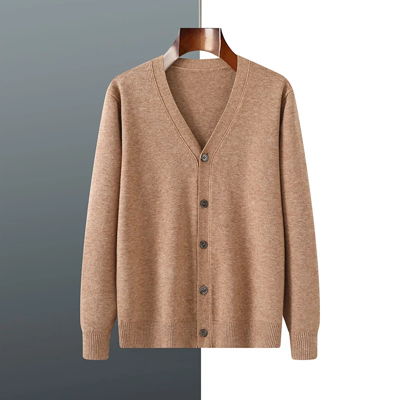 Men's Andy Velvet V-neck Knitted Cardigan Coat Long Sleeve, a versatile and comfortable wardrobe staple for everyday wea
