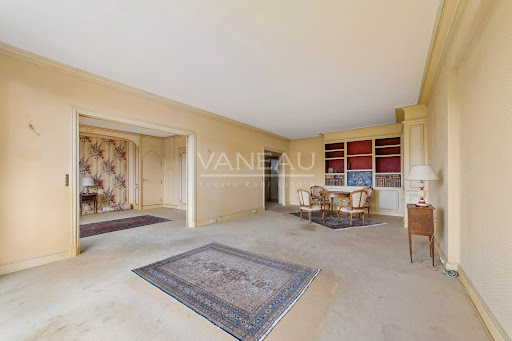 Prestige apartment for sale in Paris 16ème (75016)