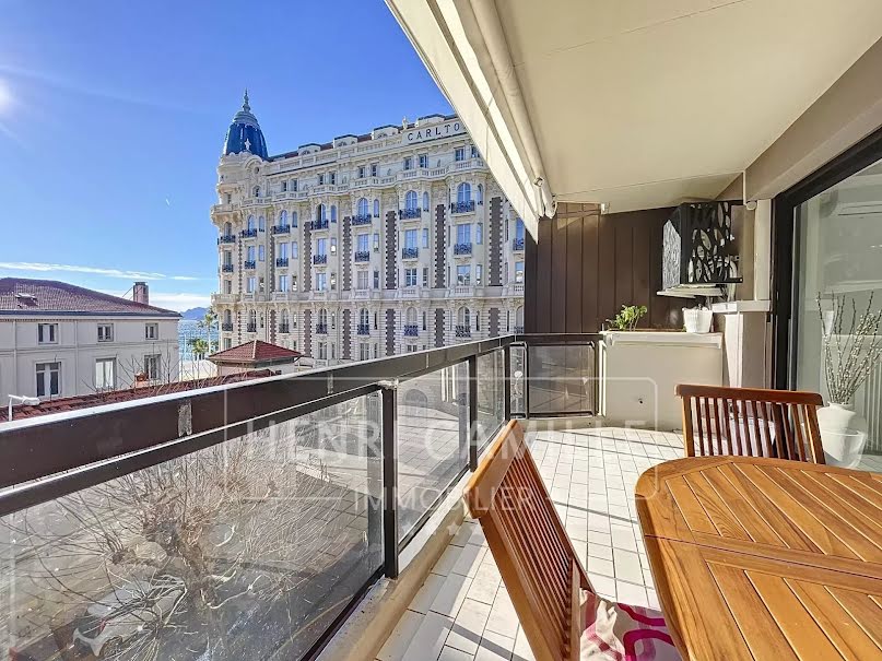 Vente appartement 2 pièces 60 m² à Cannes (06400), 1 180 000 €