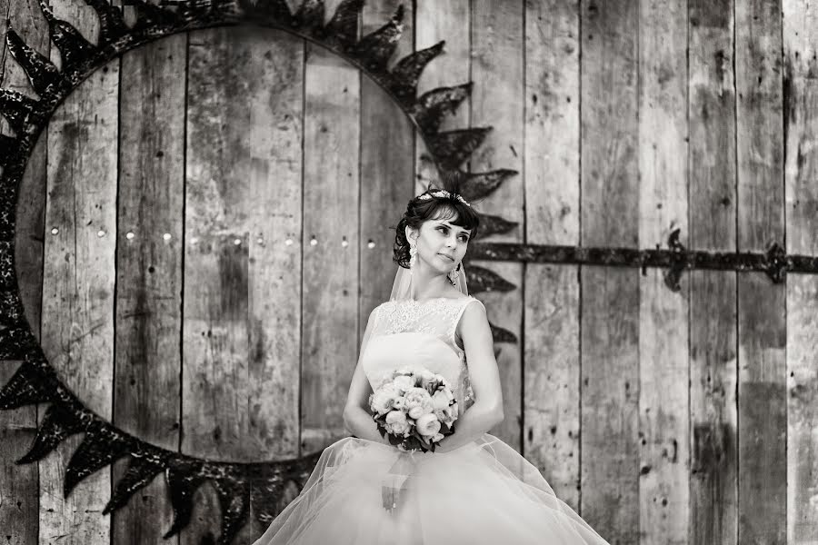 Wedding photographer Yana Zakharenko (zakhar2012). Photo of 31 October 2014