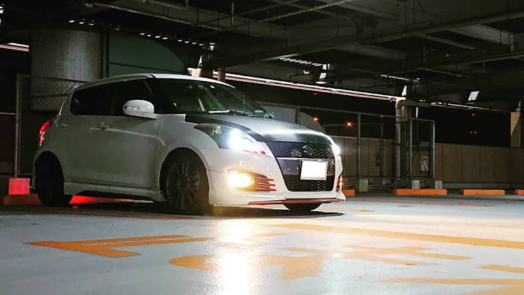 スイフトスポーツの洗車・点検整備に関するカスタム事例の投稿画像1枚目