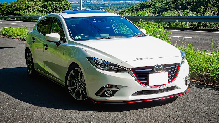 アクセラスポーツのアクセラ・ドライブ・MAZDA・アクセラスポーツ・長崎に関するカスタム事例の投稿画像4枚目